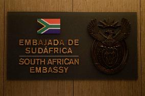 Activists Thank South African Embassy In Mexico In The Face Of Israel's Lawsuit At The International Court Of Justice