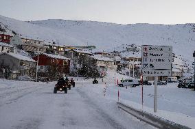 Touring The Surroundings Of The City Of Honningsvåg