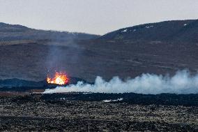 Second Volcanic Eruption Hits Iceland In Less Than A Month