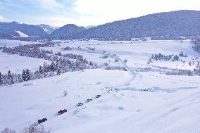 CHINA-XINJIANG-ALTAY-KANAS SCENIC AREA-SNOW-BLOCKED ROAD CLEARED (CN)