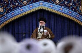 Khamenei Praises Houthis' Red Sea Attacks - Tehran