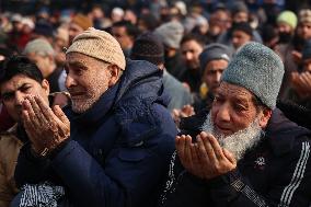 Salatul Istisqa' Offered At Baramulla To Pray For An End To Dry Spell