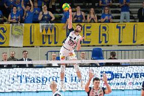 ITAS Trentino Volley v Asseco Resovia Rzeszw - CEV Men Volley Champions League