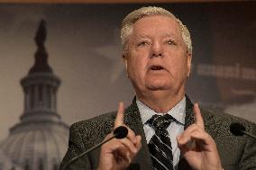 Sen Graham Hold A Immigration Crisis Press Conference