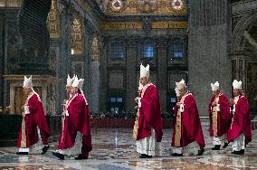 Pope Francis Leads A Funeral Mass - Vatican