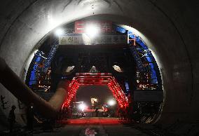 High-speed Rail Tunnel Construction in Jiujiang