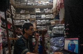 The E-Commerce System in Traditional Market - Indonesia