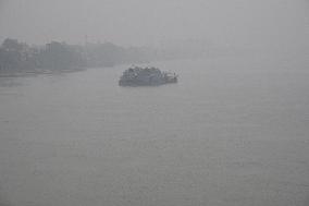 Dense Fog In Kolkata