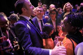 Macron And Dati Visit The Ateliers Medicis - Clichy-sous-Bois