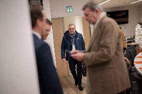 Renaissance Party's Executive Office - Paris