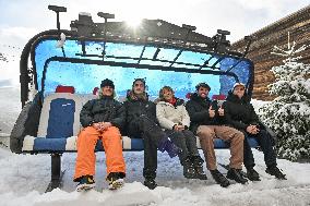 27th Alpe D Huez Festival Photocall Presque Legal