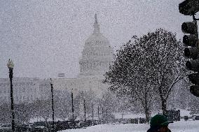 Washington DC Second Snowy Day