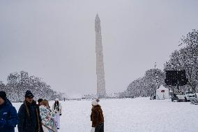 Washington DC Second Snowy Day