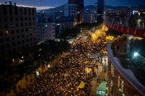 70.000 People Demonstrate In Solidarity With The Palestinian People In Barcelona