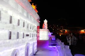 Tourists View Ice Sculptures in Chengde
