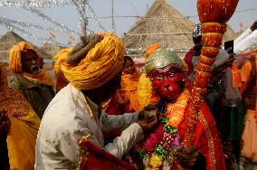 Devotees Prepare For India's Ayodhya Temple Opening