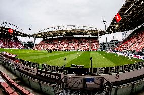 FC Utrecht v PSV Eindhoven - Dutch Eredivisie