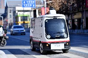 CHINA-HEBEI-XIONG'AN NEW AREA-UNMANNED DELIVERY VEHICLES (CN)