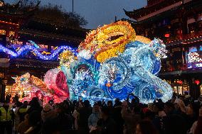 A Folk Lantern Festival at Yu Garden Shopping Aall in Shanghai