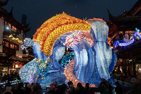 A Folk Lantern Festival at Yu Garden Shopping Aall in Shanghai