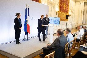 Press Conference about the Olympic Flame Route - Paris