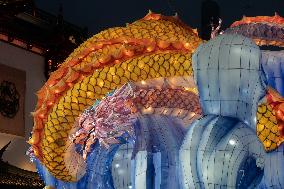 A Folk Lantern Festival at Yu Garden Shopping Aall in Shanghai