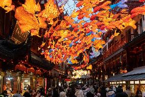 A Folk Lantern Festival at Yu Garden Shopping Aall in Shanghai