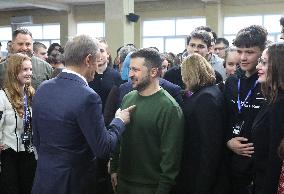 Volodymyr Zelenskyy and Donald Tusk meet with students in Kyiv