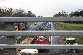 Farmers Block A62 Motorway - South Western France