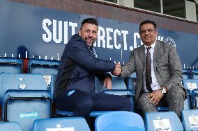 Hartlepool United Unveil Kevin Phillips As Manager