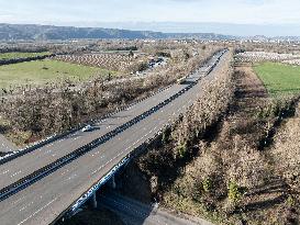 A7 motorway without traffic as blocked by farmers - Drome