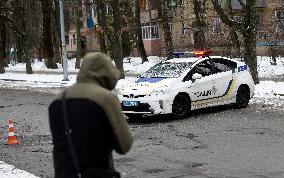 Deminers remove Russian missile warhead in Kyiv