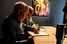 Steve McCurry book signing in Genoa