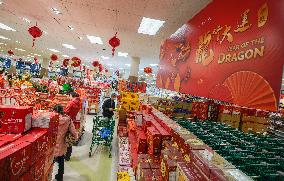 CANADA-RICHMOND-CHINESE LUNAR NEW YEAR-SHOPPING