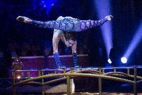 NO TABLOIDS: 46th International Circus Festival - Monaco