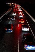 Farmers Block A61 Motorway - South Of Toulouse