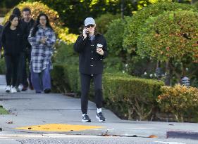 Jennifer Garner Out - LA