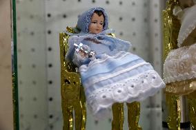 Sales Of  Child God For The Candelaria Celebrations