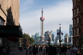 Tourists Visit the Bund Scenic Area in Shanghai