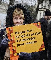 Rally For The Law On Euthanasia - Paris