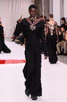 PFW - Yuima Nagazato Runway