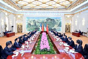 CHINA-BEIJING-LI QIANG-UZBEK PRESIDENT-MEETING (CN)