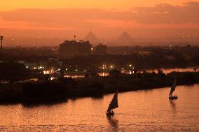 EGYPT-CAIRO-SUNSET