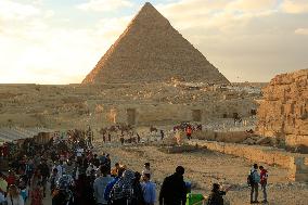EGYPT-GIZA PYRAMIDS-TOURISM