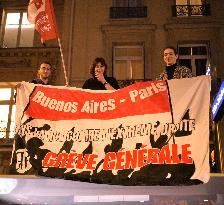 Rally In Support Of The General Strike In Argentina - Paris