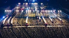 CHINA-GUIZHOU-GUIYANG-SPRING FESTIVAL-BULLET TRAINS (CN)