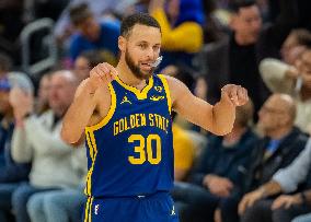 (SP)U.S.-SAN FRANCISCO-BASKETBALL-NBA-KINGS VS WARRIORS