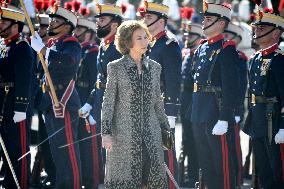Queen Sofia Reviews Royal Guard - Madrid