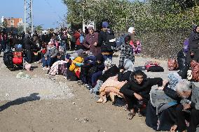 MIDEAST-GAZA-KHAN YOUNIS-EVACUATION