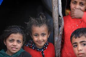 MIDEAST-GAZA-RAFAH-TEMPORARY CAMP